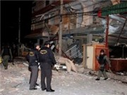 Bóng đá anh, ngoại hạng anh, lịch thi đấu euro 2012, Thái Lan: Chính phủ cáo buộc phe “áo đỏ” đánh bom chung cư